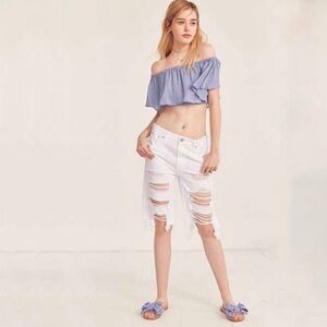 NWT BDG Shorts White Denim  Destroyed frayed Bermuda 25